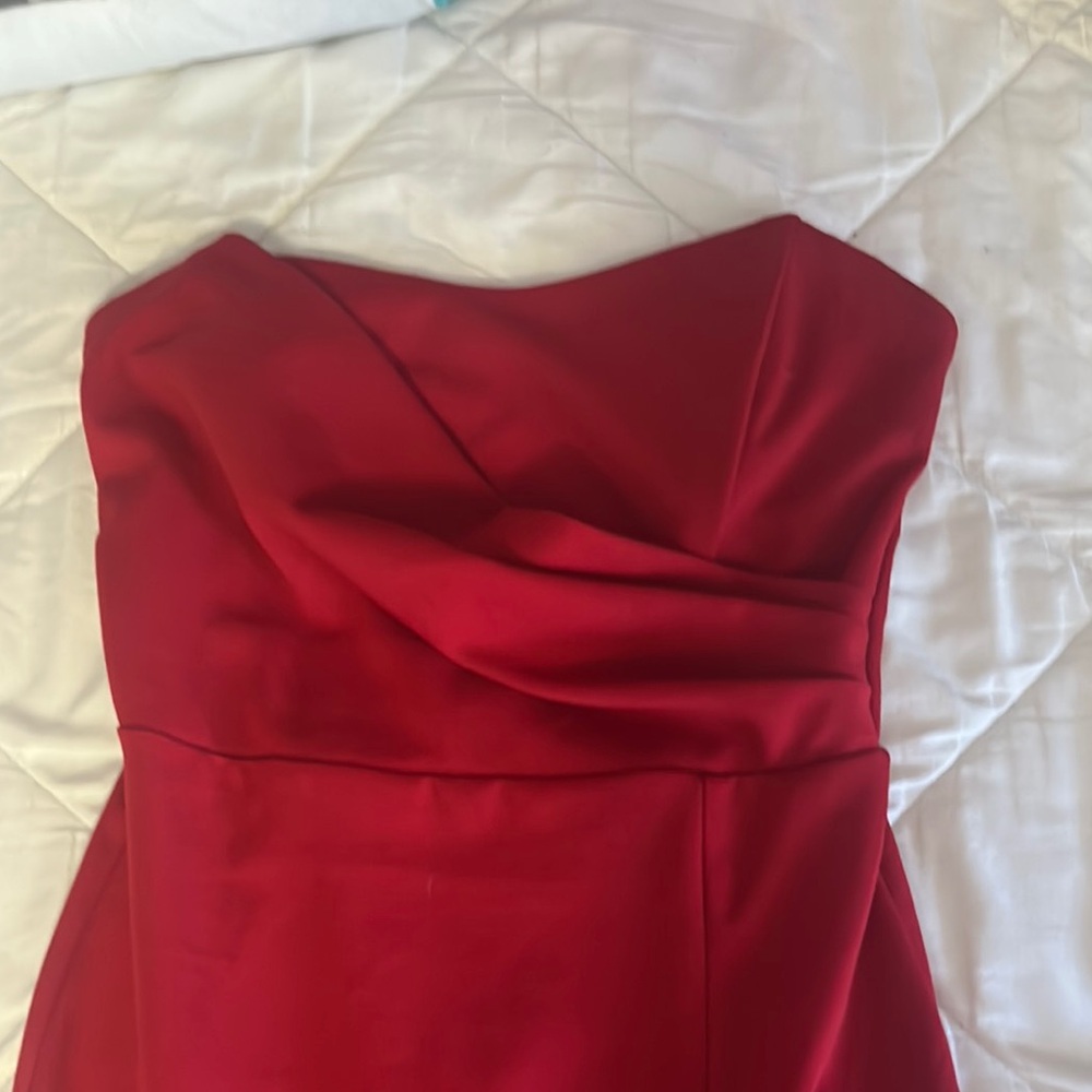 Elegant Red Strapless Dress